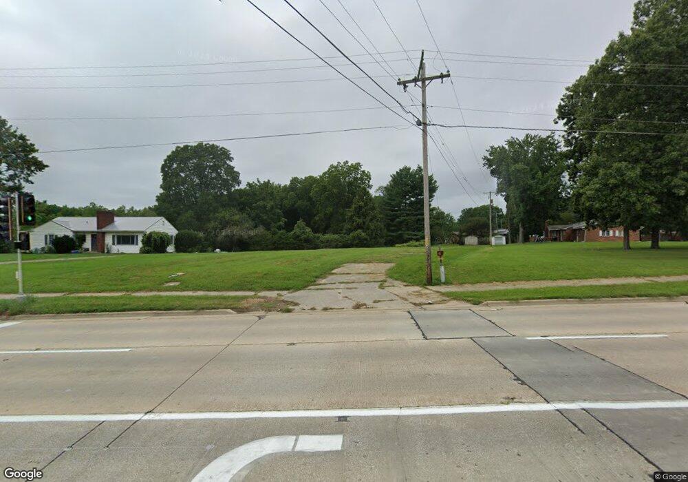 609 N Keller Dr, Effingham, IL 62401 - photo 1