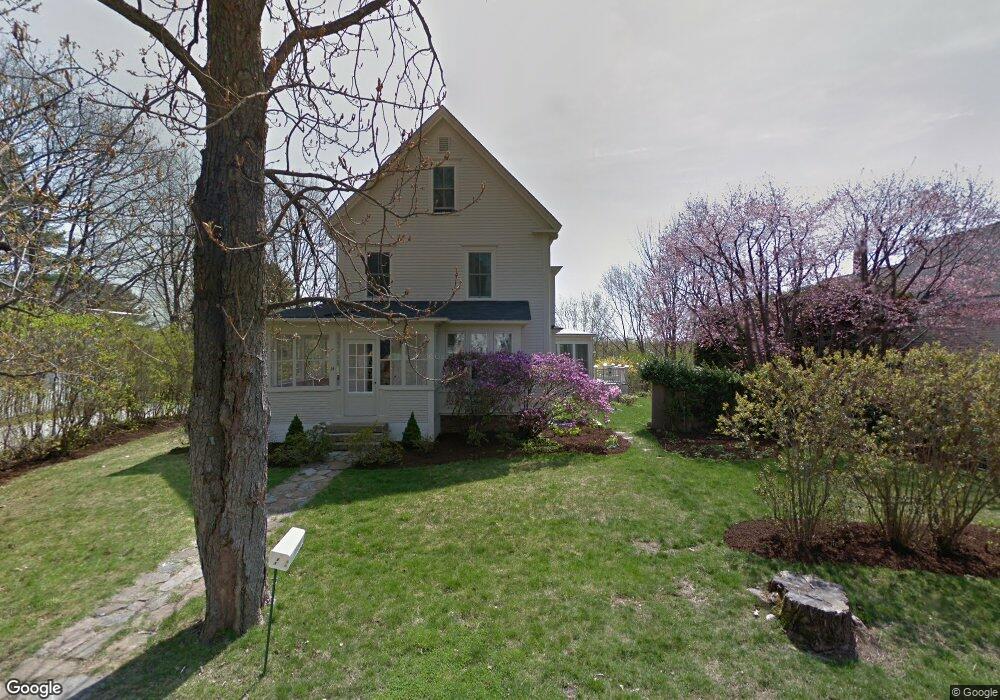 14 Chapel St, Freeport, ME 04032 - photo 1