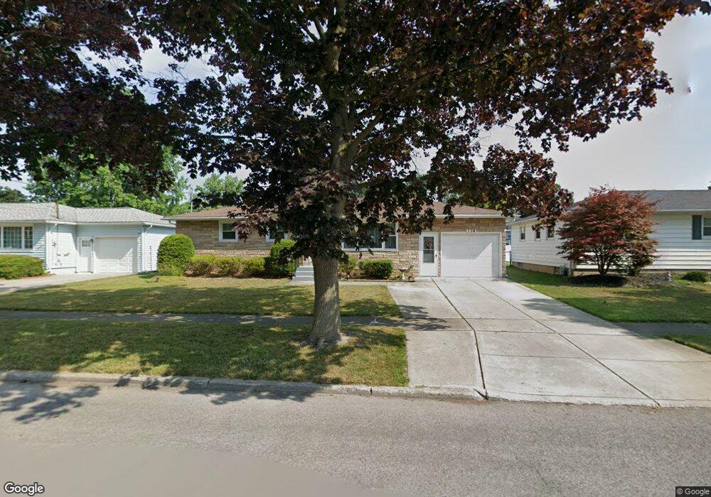 776 Remington Dr, North Tonawanda, NY 14120 - photo 1