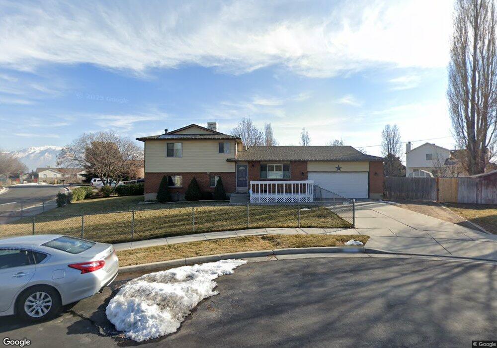 10161 S Thyme Cir, South Jordan, UT 84009 - photo 1