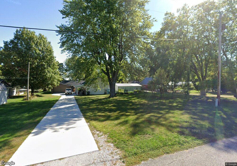 6351 N Mckinley Dr, Monon, IN 47959 - photo 1