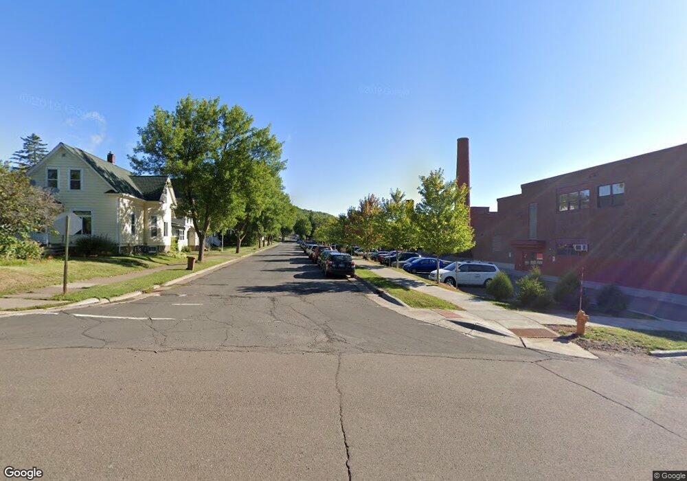 2517 W 5th St, Duluth, MN 55806 - photo 1