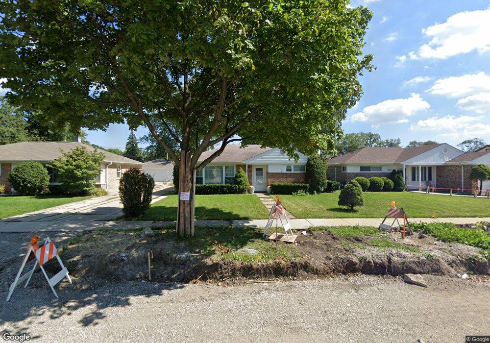 1031 E Grant Dr, Des Plaines, IL 60016 - photo 1