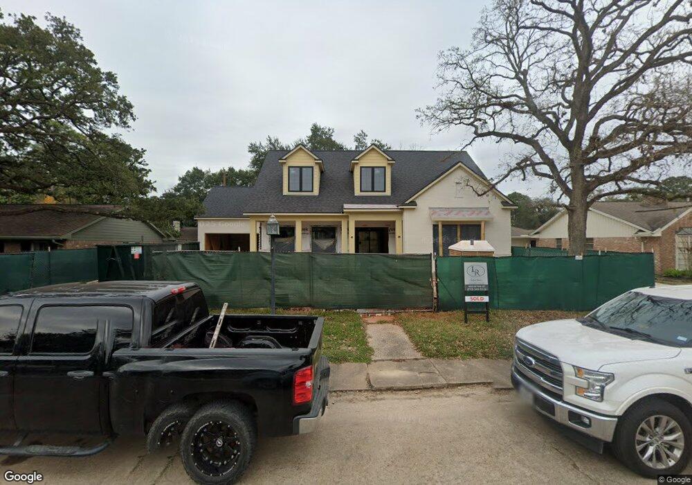 10026 Chevy Chase Dr, Houston, TX 77042 - photo 1