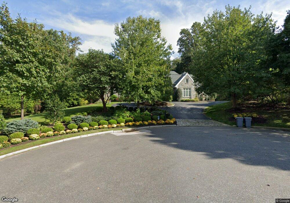 981 Idlewild Rd, Gladwyne, PA 19035 - photo 1