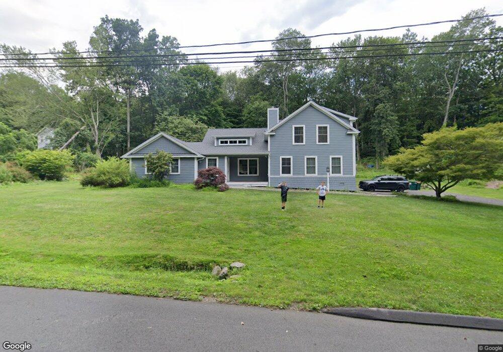 4 Iris Ln, Redding, CT 06896 - photo 1