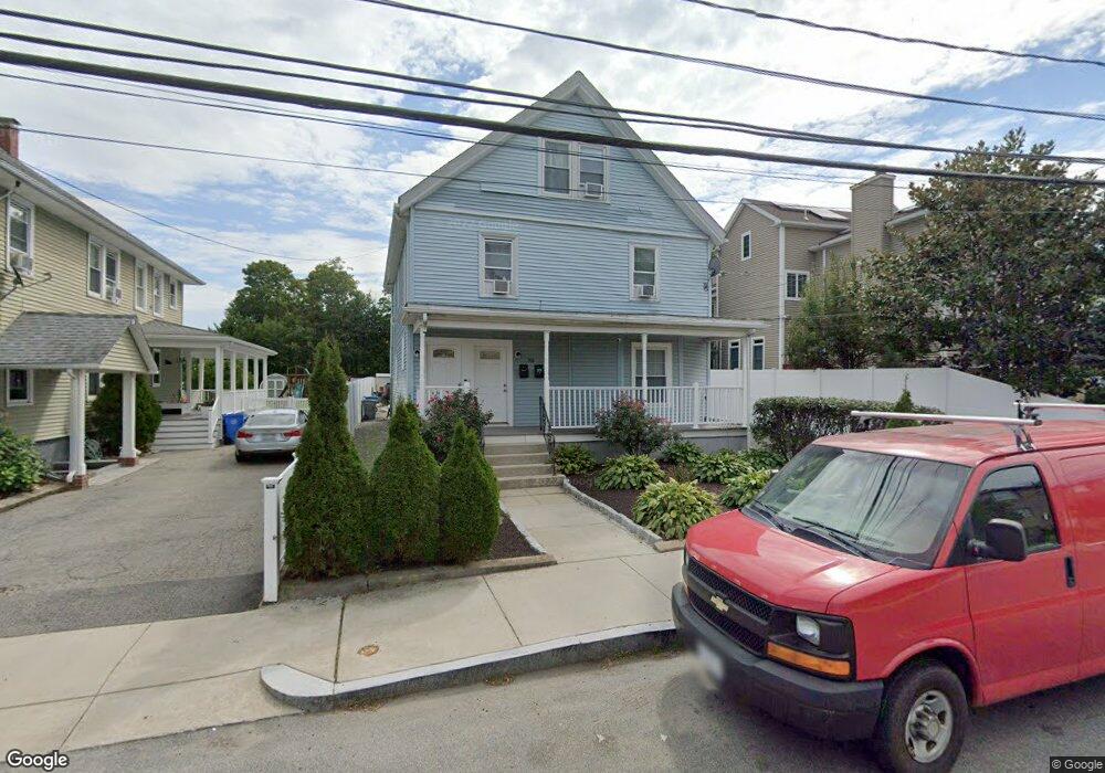 70 Cedar St unit 2,70, Waltham, MA 02453 - photo 1