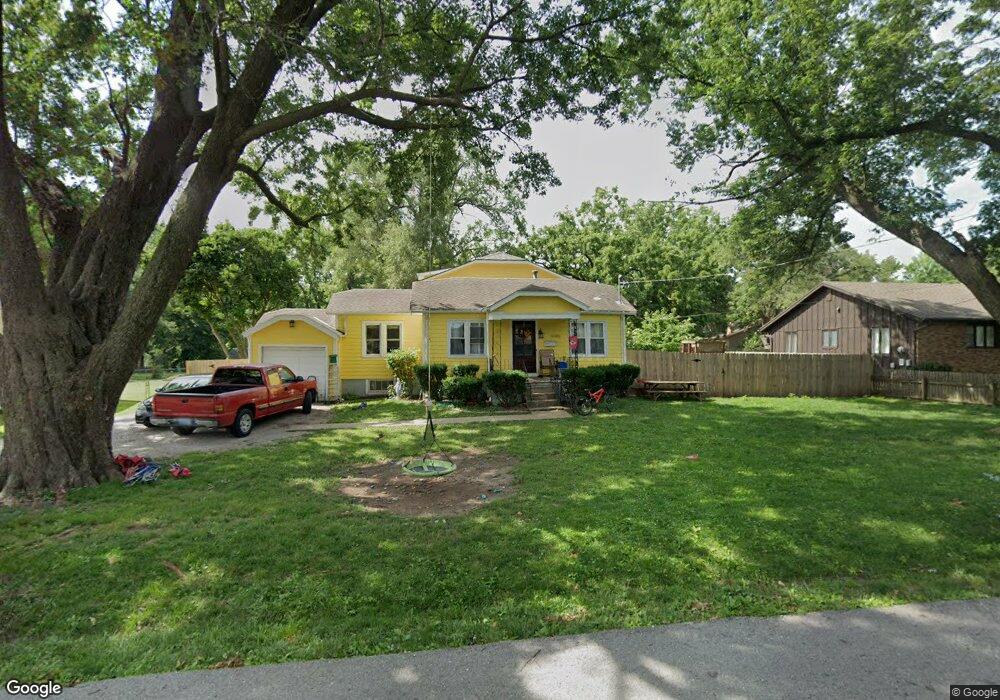 11505 W 61st Terrace, Shawnee, KS 66203 - photo 1