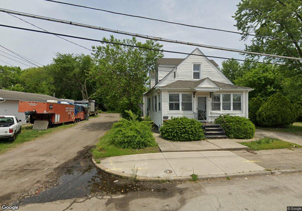 951/2 Walnut St, Penns Grove, NJ 08069 - photo 1