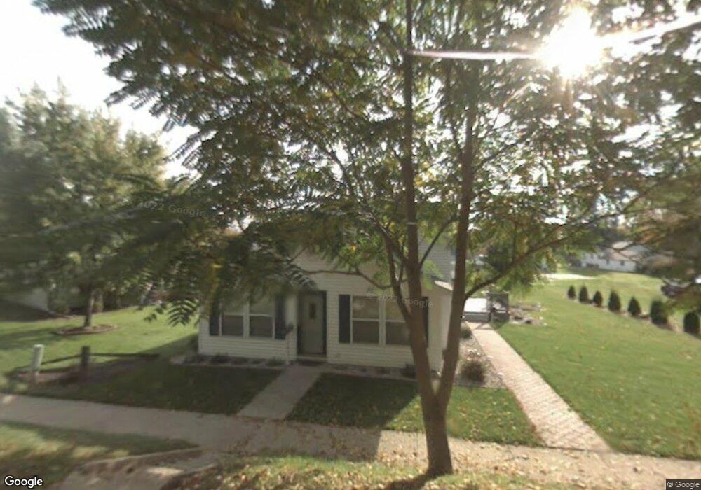 120 E Maple St, Vassar, MI 48768 - photo 1