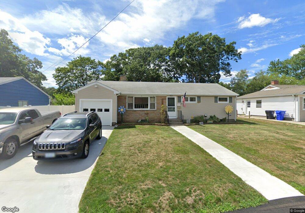 57 Manning Dr, Riverside, RI 02915 - photo 1