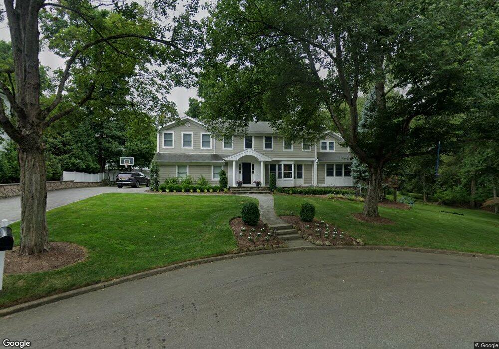 14 Heritage Ct, Demarest, NJ 07627 - photo 1