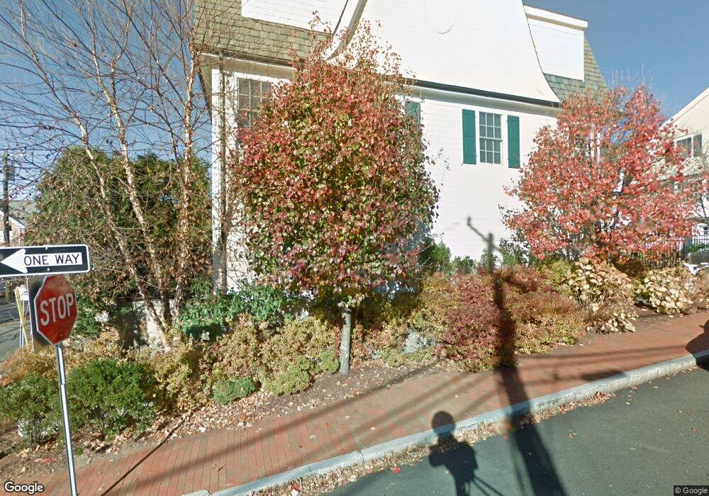 2 Maple St, New Canaan, CT 06840 - photo 1