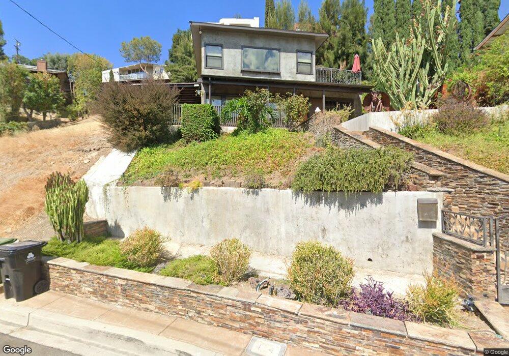 5105 Campo Rd, Woodland Hills, CA 91364 - photo 1