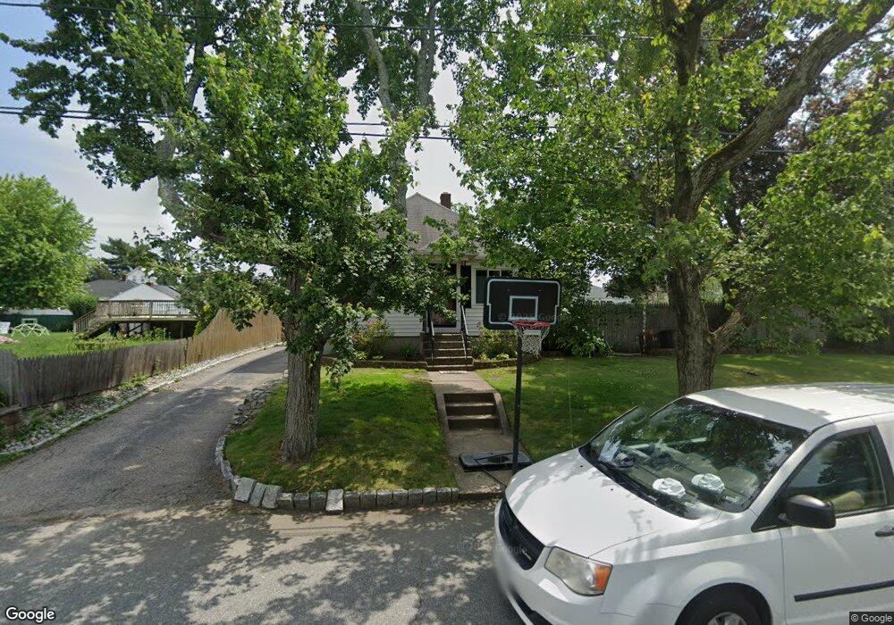 109 Carman St, Cranston, RI 02910 - photo 1