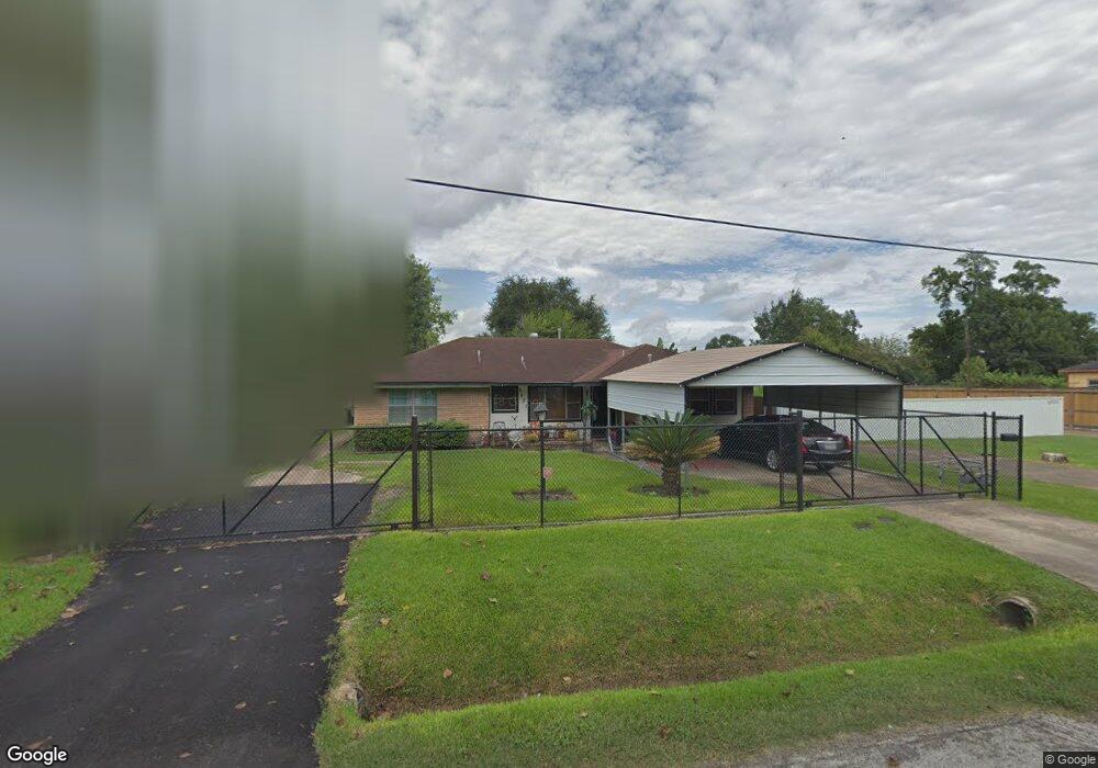 5627 Los Angeles St, Houston, TX 77026 - photo 1