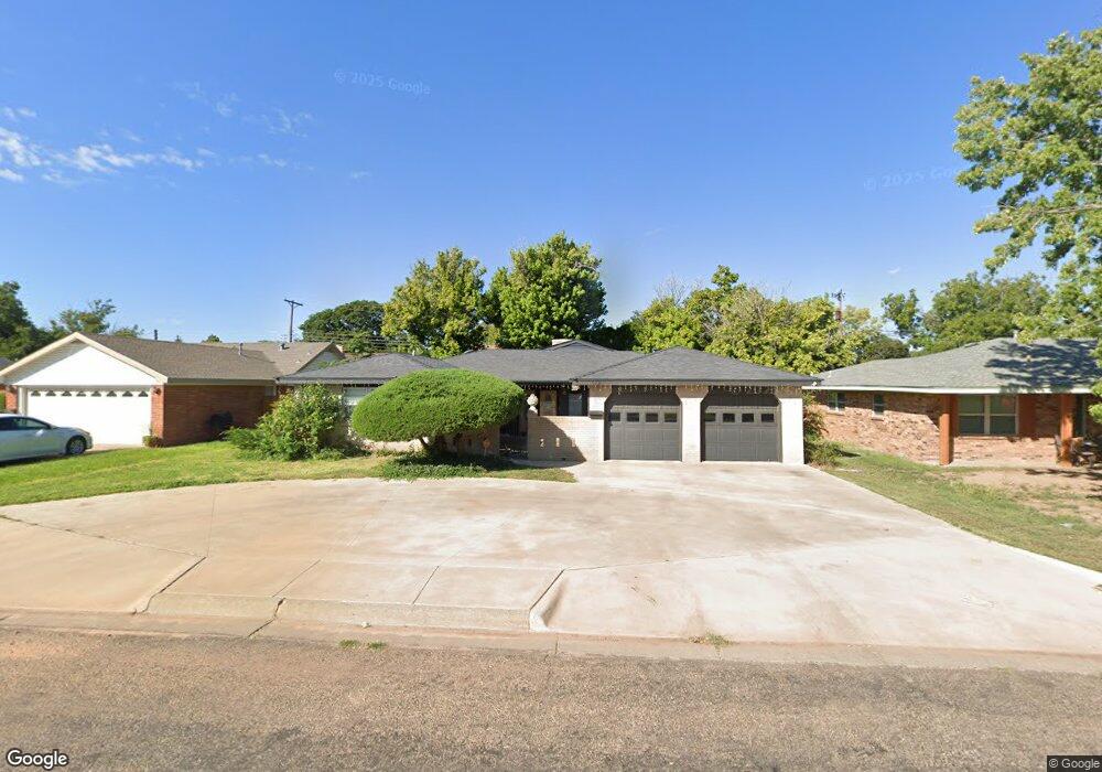 119 Carson Ave, Dumas, TX 79029 - photo 1