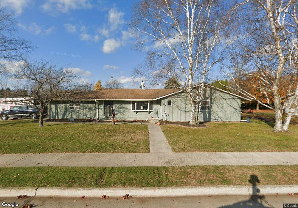 2938 39th St, Two Rivers, WI 54241 - photo 1