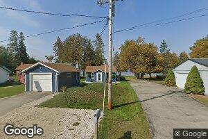 805N E Gulliver Lake Rd, Gulliver, MI 49840