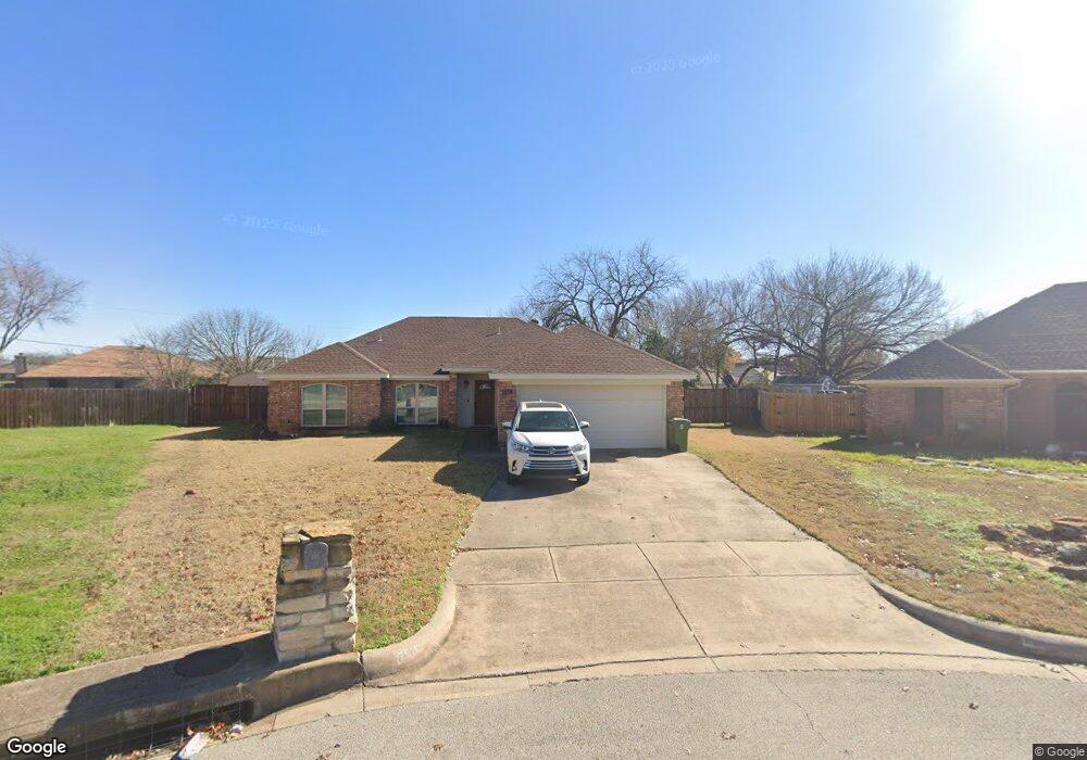 7616 Doris Ct, North Richland Hills, TX 76182 - photo 1