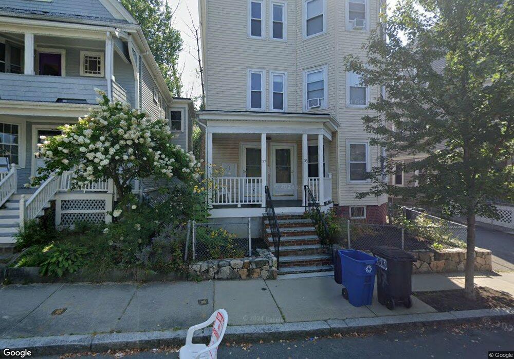 35 Hancock St unit 4, Somerville, MA 02144 - photo 1