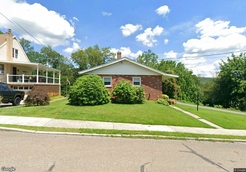 507 Lombard St, Tamaqua, PA 18252 - photo 1