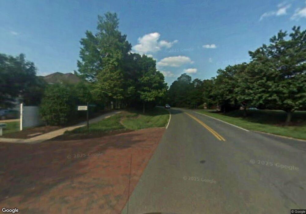 10901 Dominion Fairways Ln unit 26, Glen Allen, VA 23059 - photo 1