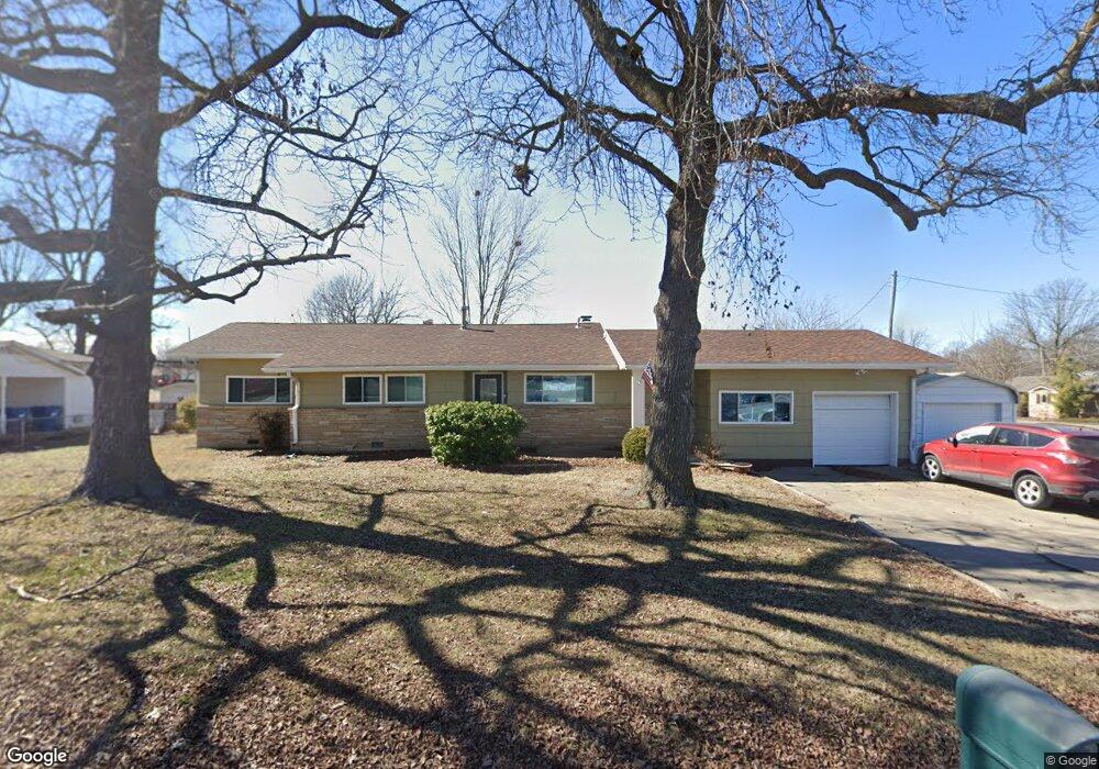 102 Hillcrest St, Carl Junction, MO 64834 - photo 1