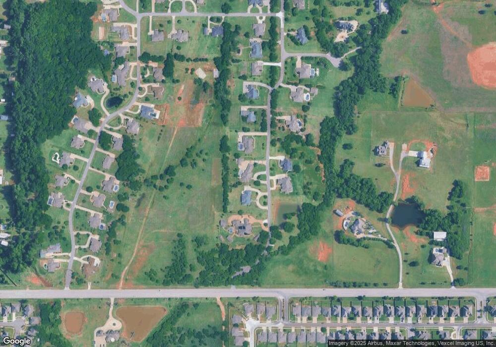 205 S Olde Bridge Rd, Moore, OK 73160 - photo 1