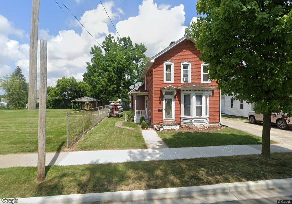 821 E Maumee St, Adrian, MI 49221 - photo 1