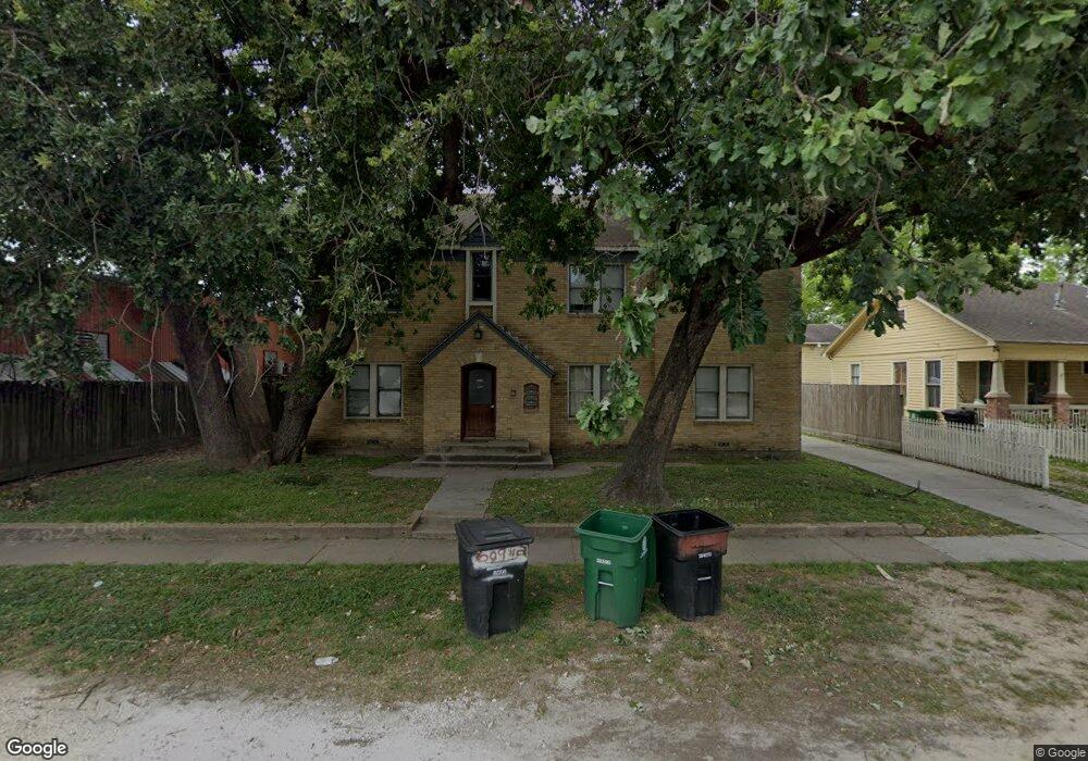609 Oxford St unit 2, Houston, TX 77007 - photo 1