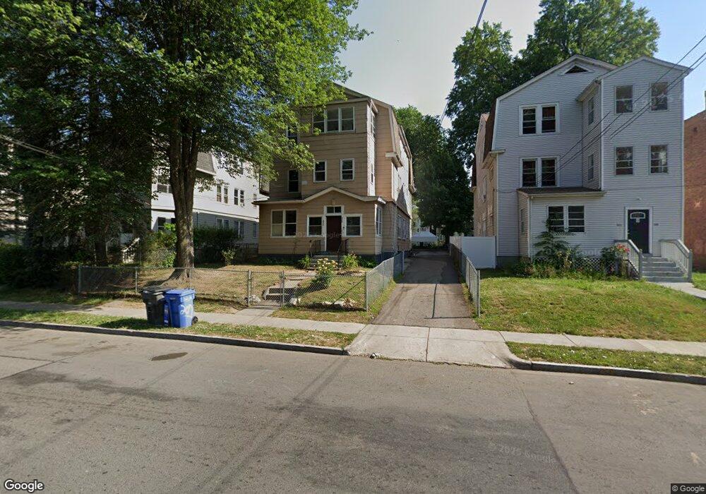 224 Westland St unit 226, Hartford, CT 06112 - photo 1