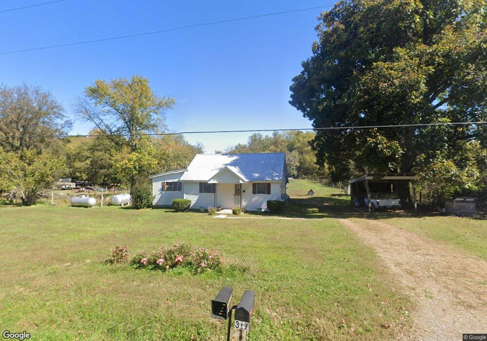 317 Sandusky Rd, Shelbyville, TN 37160 - photo 1
