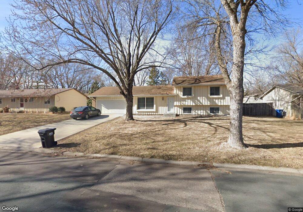 10526 102nd Place N, Maple Grove, MN 55369 - photo 1