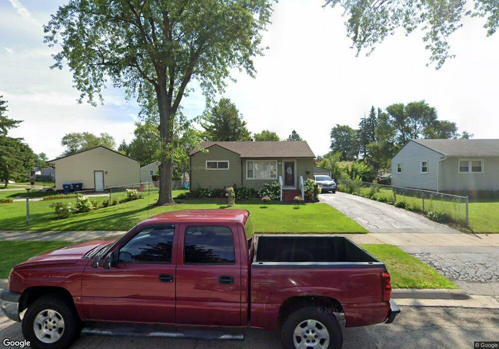 2309 Winnebago Rd, Waukegan, IL 60087 - photo 1