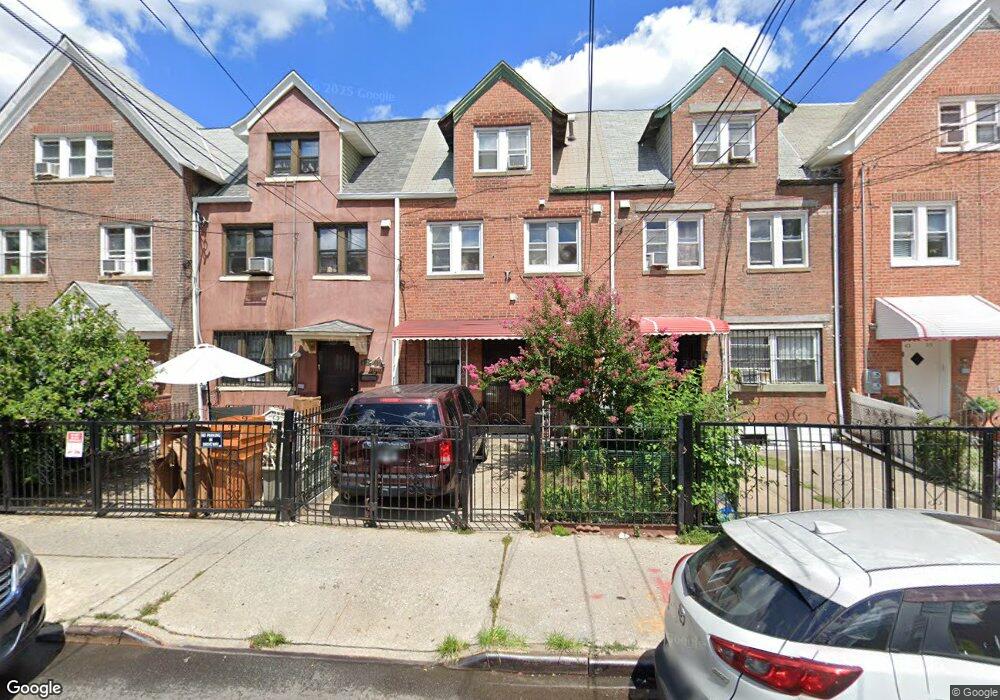 4223 Ithaca St, Elmhurst, NY 11373 - photo 1