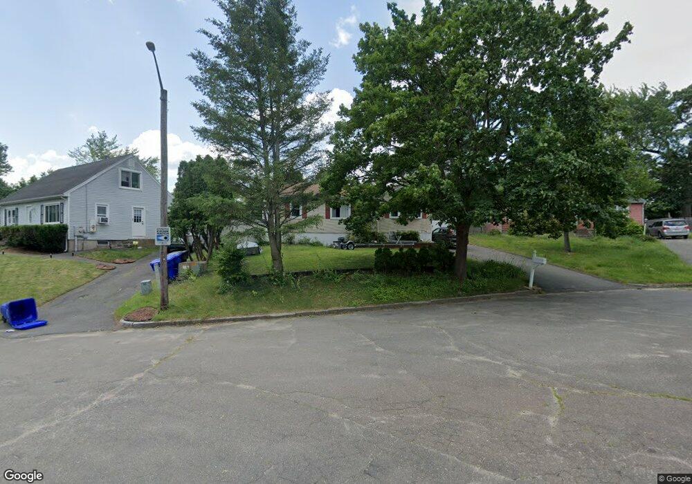 15 Bog Hollow Rd, Springfield, MA 01109 - photo 1