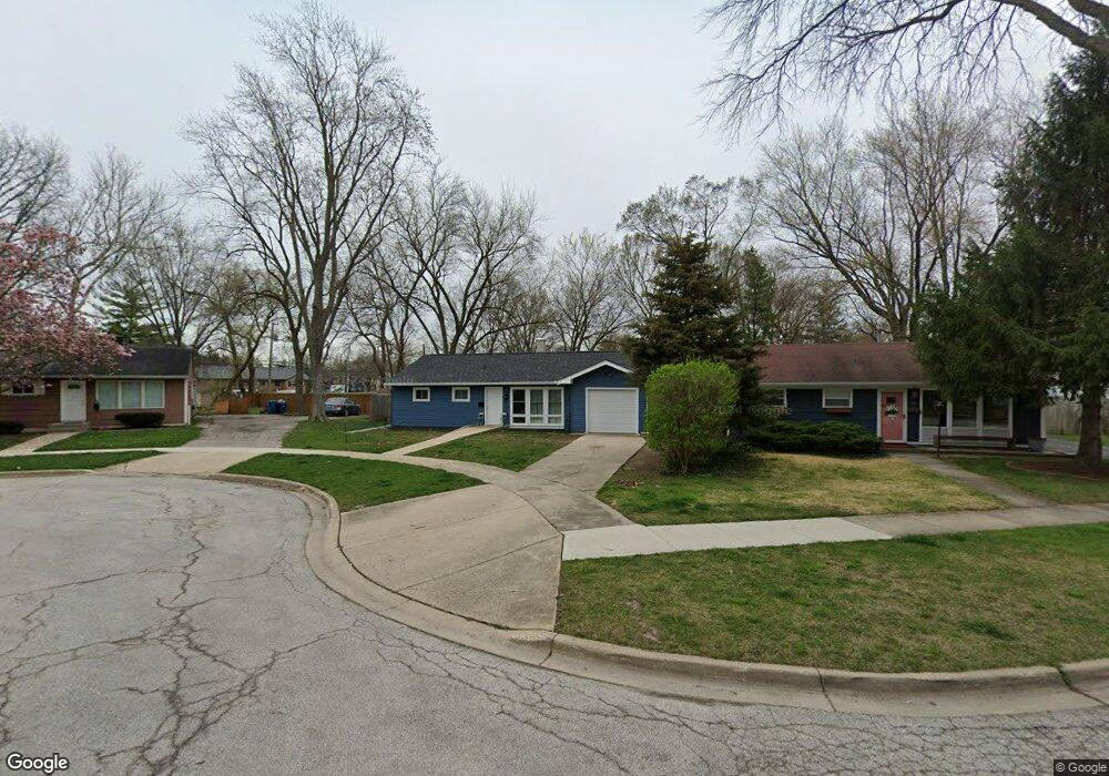109 N Evanslawn Ave, Aurora, IL 60506 - photo 1