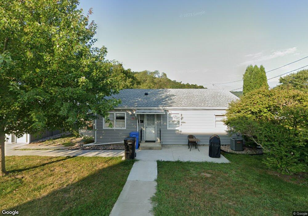 940 Main St, Dakota, MN 55925 - photo 1