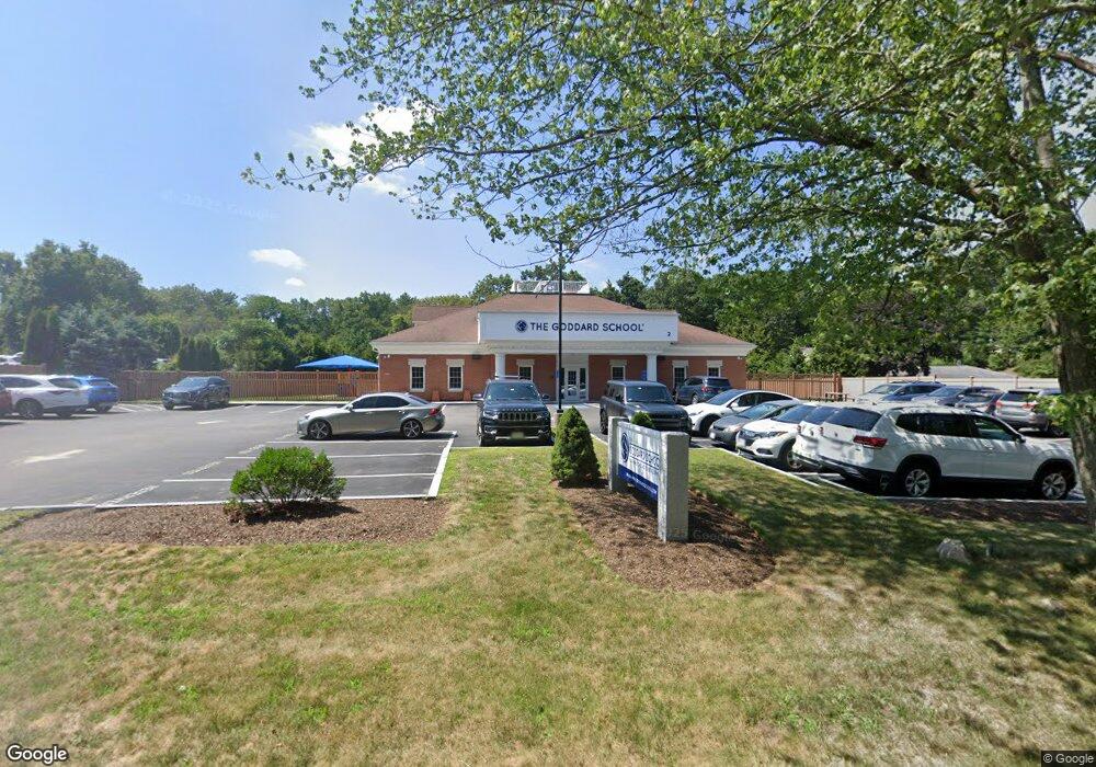 2 North Ave unit singlefam, Weston, MA 02493 - photo 1