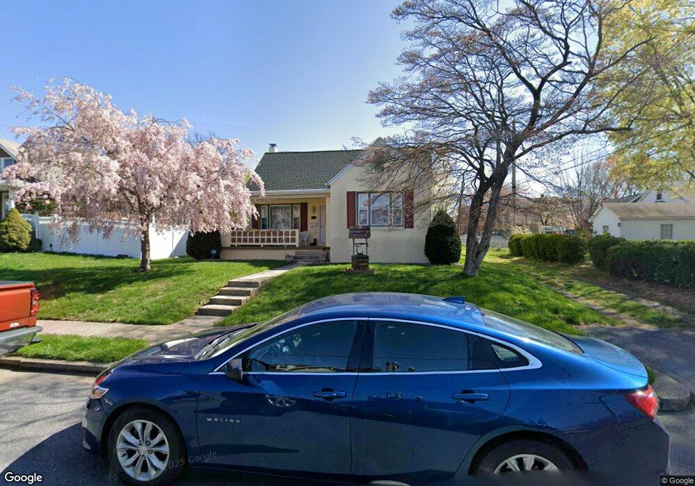 3317 Fulton St, Reading, PA 19605 - photo 1