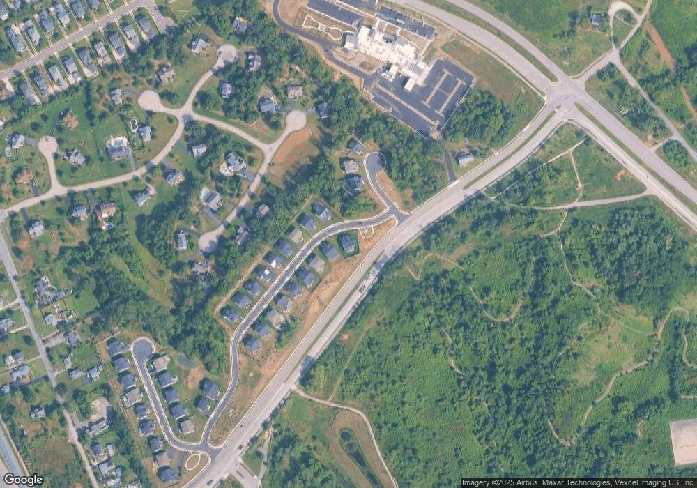 8931 Hubbard Way, Lorton, VA 22079 - photo 1