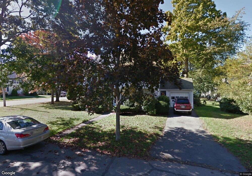 4 Wyndmere Rd, Milton, MA 02186 - photo 1