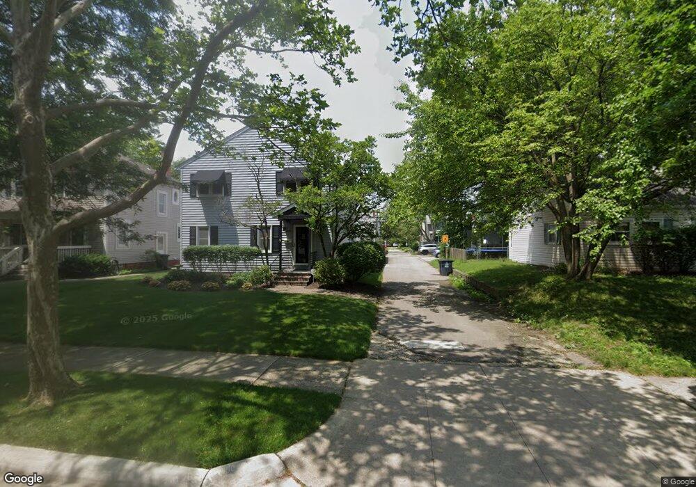 809 Vernon Rd, Columbus, OH 43209 - photo 1