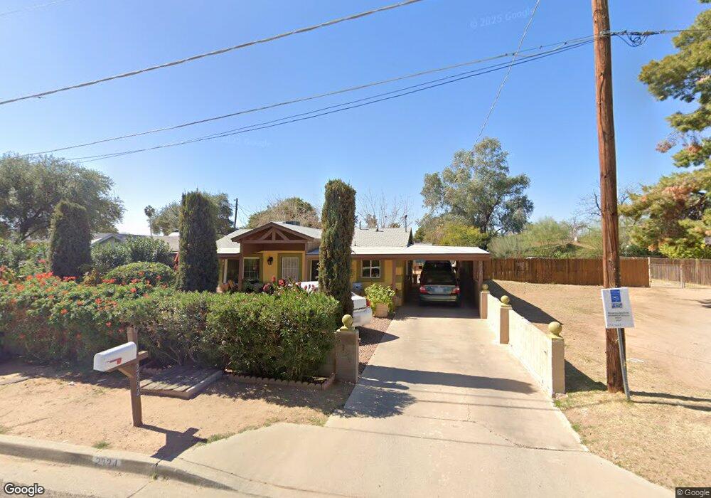 2324 N 29th Place, Phoenix, AZ 85008 - photo 1