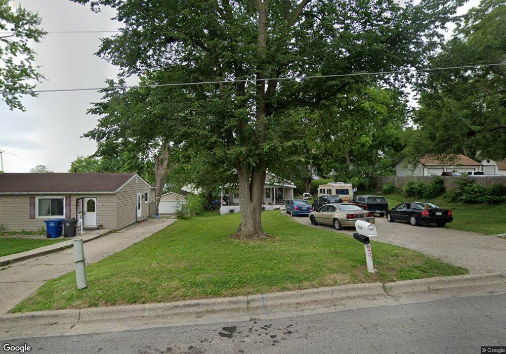 1236 E 35th St, Des Moines, IA 50317 - photo 1