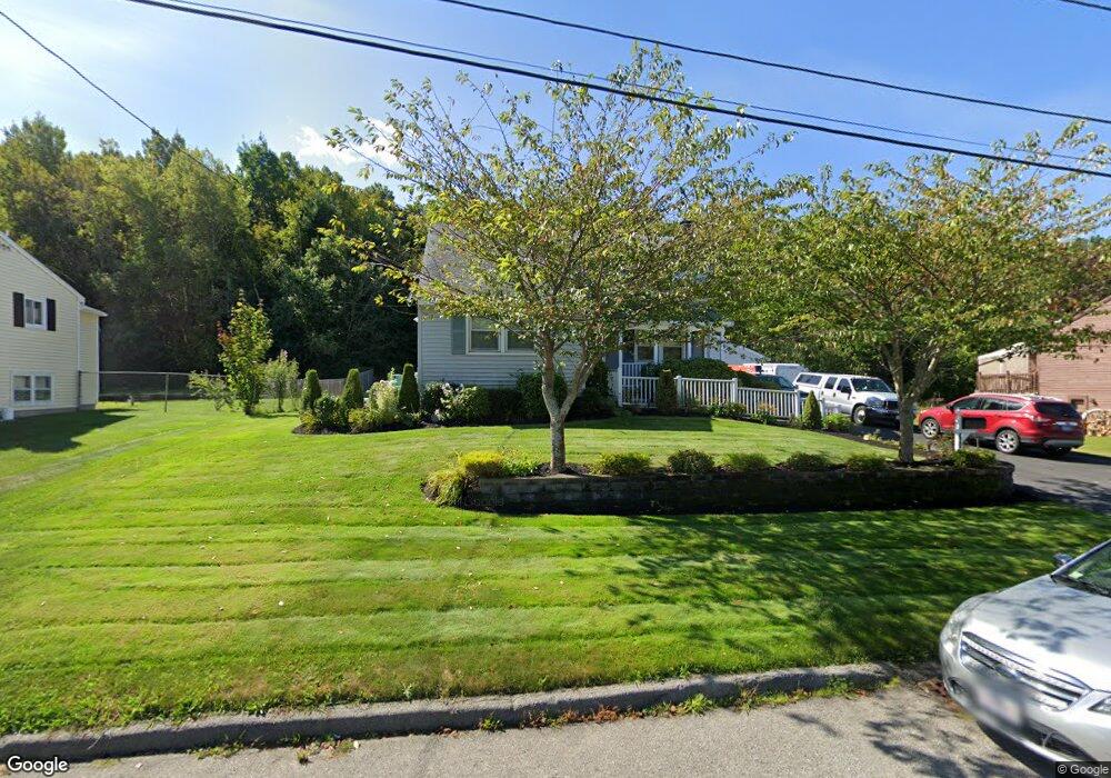 163 Woodburn Dr, Methuen, MA 01844 - photo 1