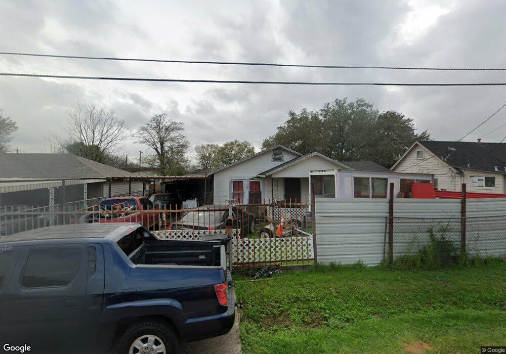 58 Neyland St, Houston, TX 77022 - photo 1