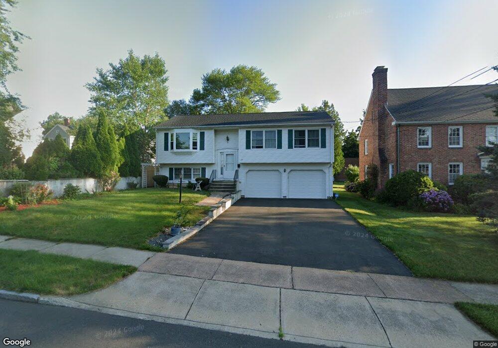 20 Lowell Rd, West Hartford, CT 06119 - photo 1