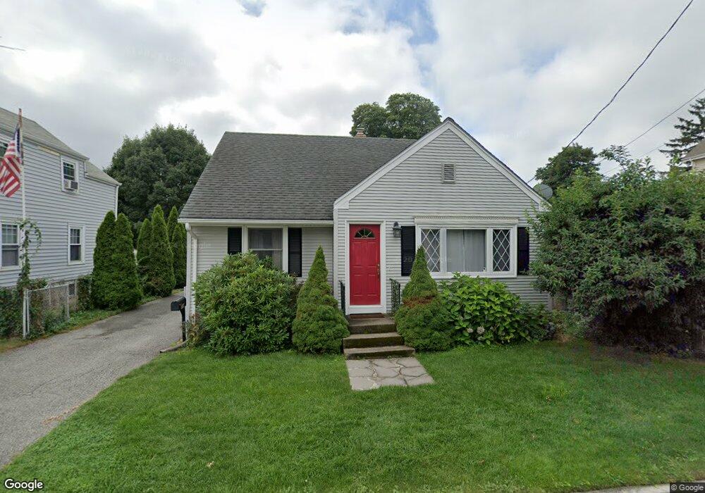 199 Hughes Ave, Pawtucket, RI 02861 - photo 1